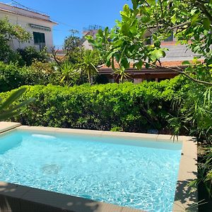 Villa Deluxe